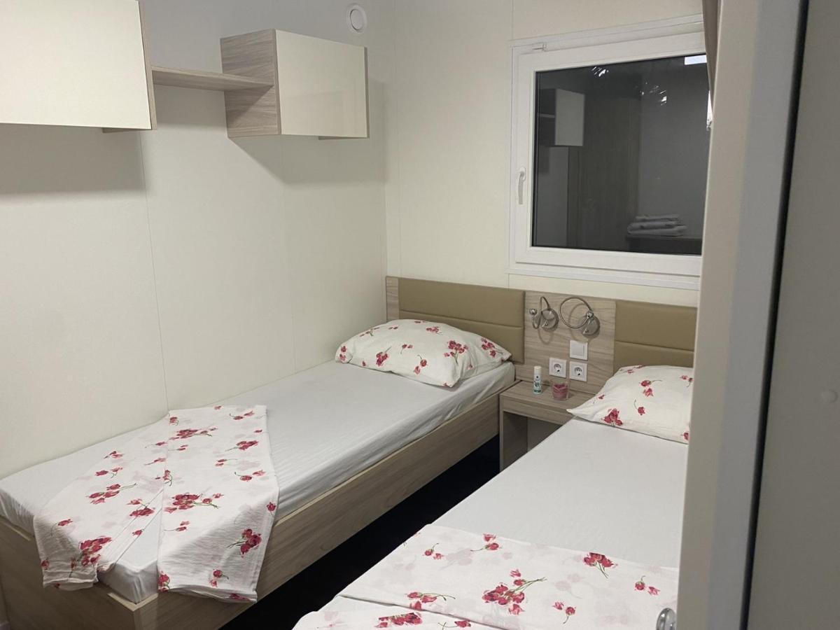 Apartments With A Parking Space Pakostane, Biograd - 16579 외부 사진